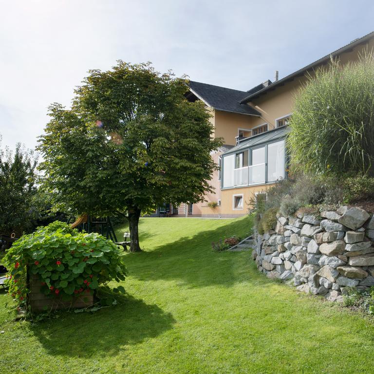 Hotel-Gasthof Beim Boeckhiasl Neukirchen an der Vöckla Esterno foto