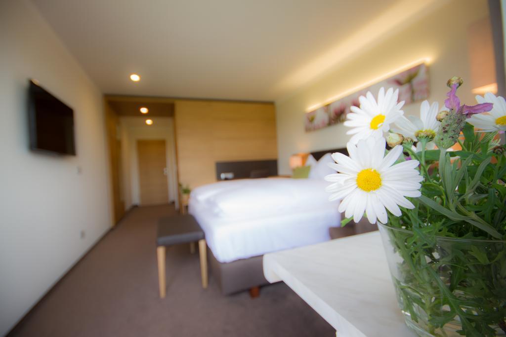 Hotel-Gasthof Beim Boeckhiasl Neukirchen an der Vöckla Esterno foto