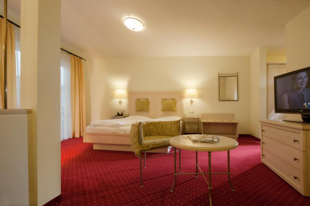 Hotel-Gasthof Beim Boeckhiasl Neukirchen an der Vöckla Esterno foto